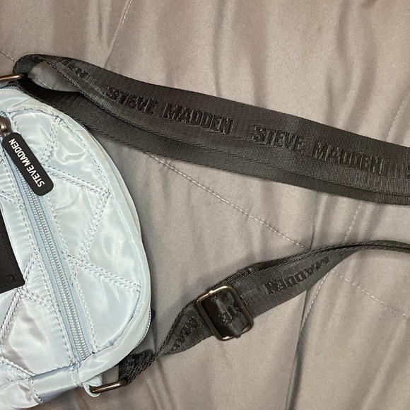 Steve Madden Crossbody bag - Picture 5 of 6